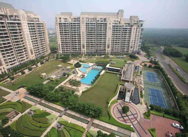 mumbai-realty-players-focus-on-ncr-real-estate-market.jpg