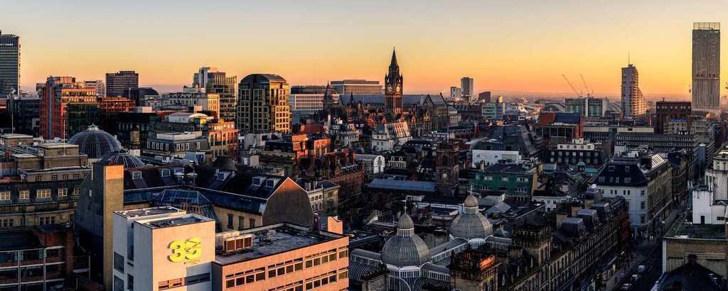 middle-east-real-estate-investors-eyeing-properties-in-manchester.jpg