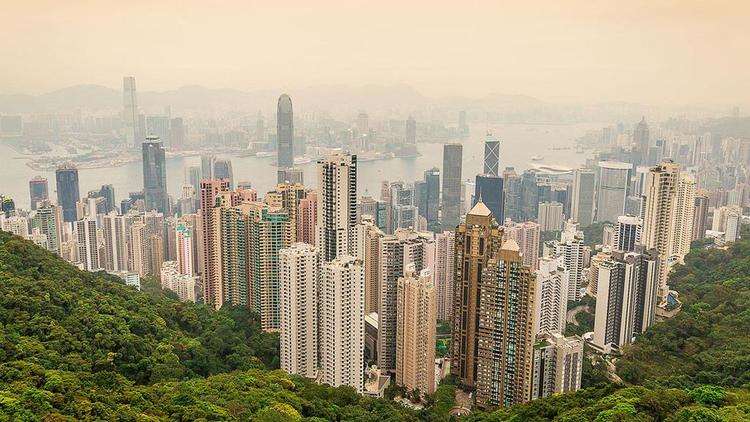 real-estate-developers-offer-attractive-incentives-to-buyers-in-hong-kong.jpg
