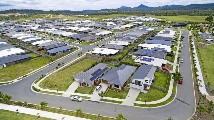 coveted-suburbs-continue-to-drive-queensland-housing-market.jpg