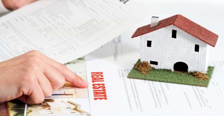 5 Important Real Estate Documents Worth Keeping and Why