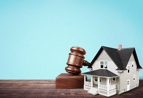 tips-on-buying-property-at-auctions.jpg