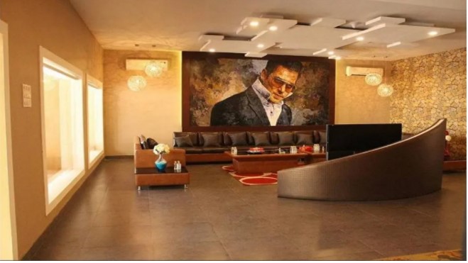 Salman-Khan-House-Living-Room.