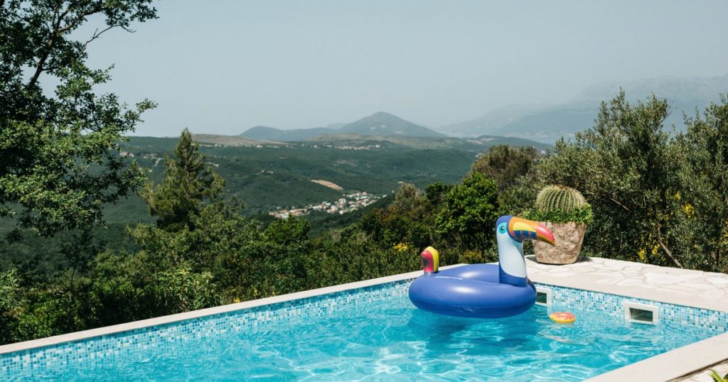 Swimming-Pool-on-a-Terrace