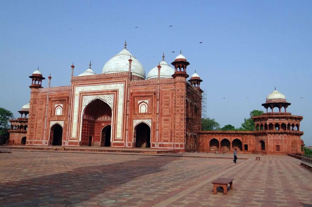 Mosque of Taj Mahal