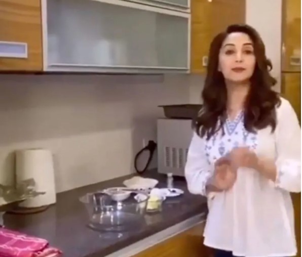 Madhuri-Dixit-House-Kitchen