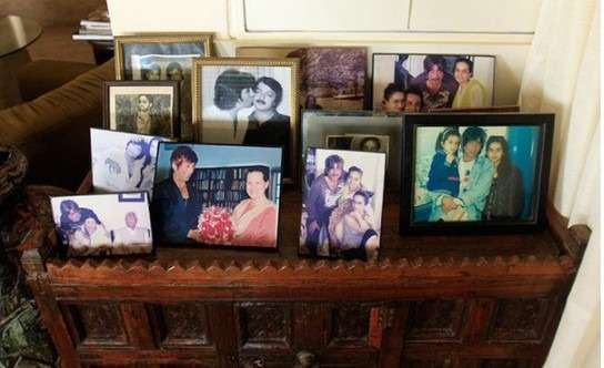 Shradha-Kapoor-House-Family-Picture