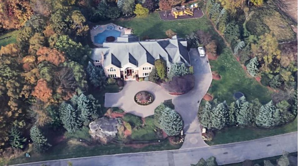 Chris Rock's home in Alpine