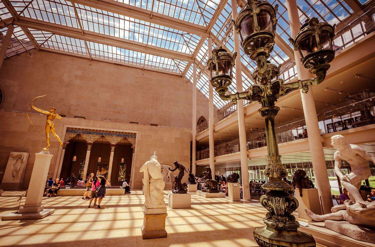 The Met Museum on Fifth Avenue 1
