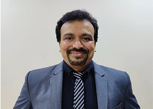 MUKESH SINGH Director Sales in Kalpataru Ltd