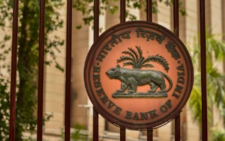rbi repo rate unchanged at 5.25 percentage impact on homebuyers